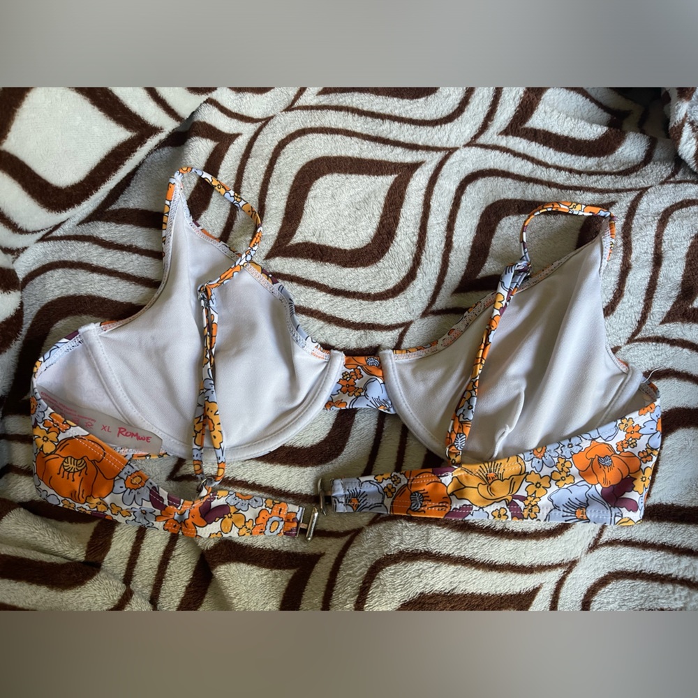 Bikini top - Picture 3 of 3